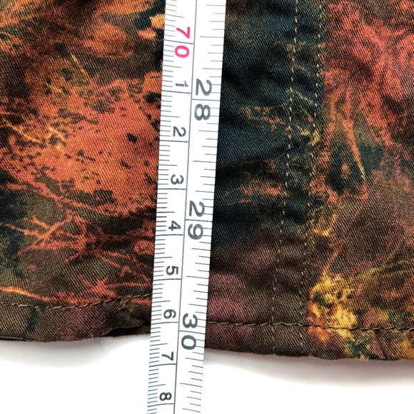 {SOLD} Legendary Whitetails Hunters Camo Button - Picture 6 of 6